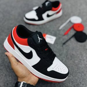 nike-air-jordan-1-low-black-white-red